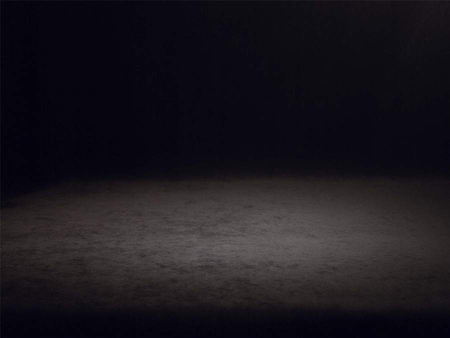 The Porcelain Pillow (Empty)