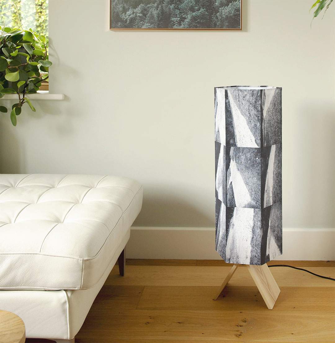 Whiteleaf Floorlamp Living Closeup